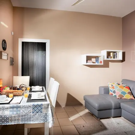 Maison Châteaudun - Clim, Terrasse&garage Privé Appartement Carcassonne