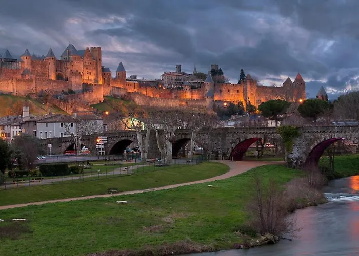 Maison Chateaudun - Clim, Terrasse & Garage Prive Carcassonne
